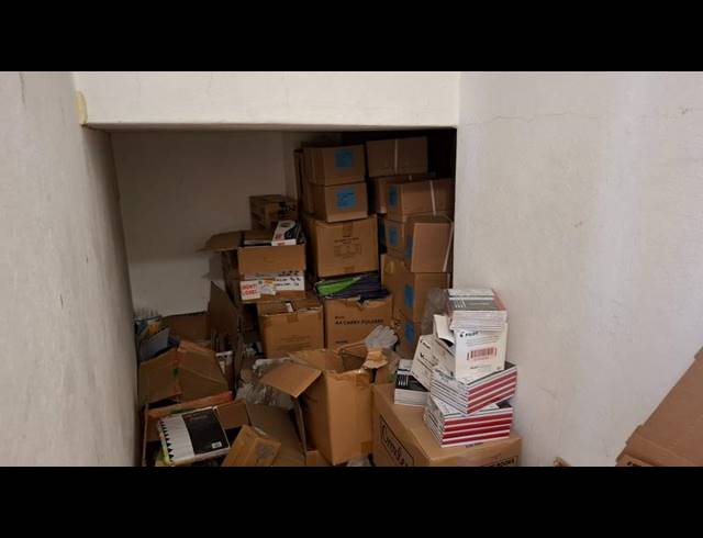 BUSINESS PROPERTY TO RENT IN GRAND CENTRAL